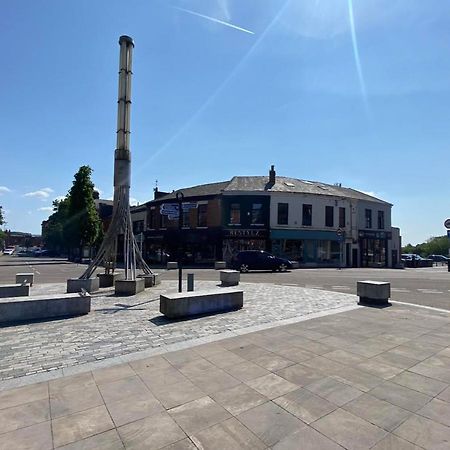 Hotel Royal Blackburn  Bagian luar foto