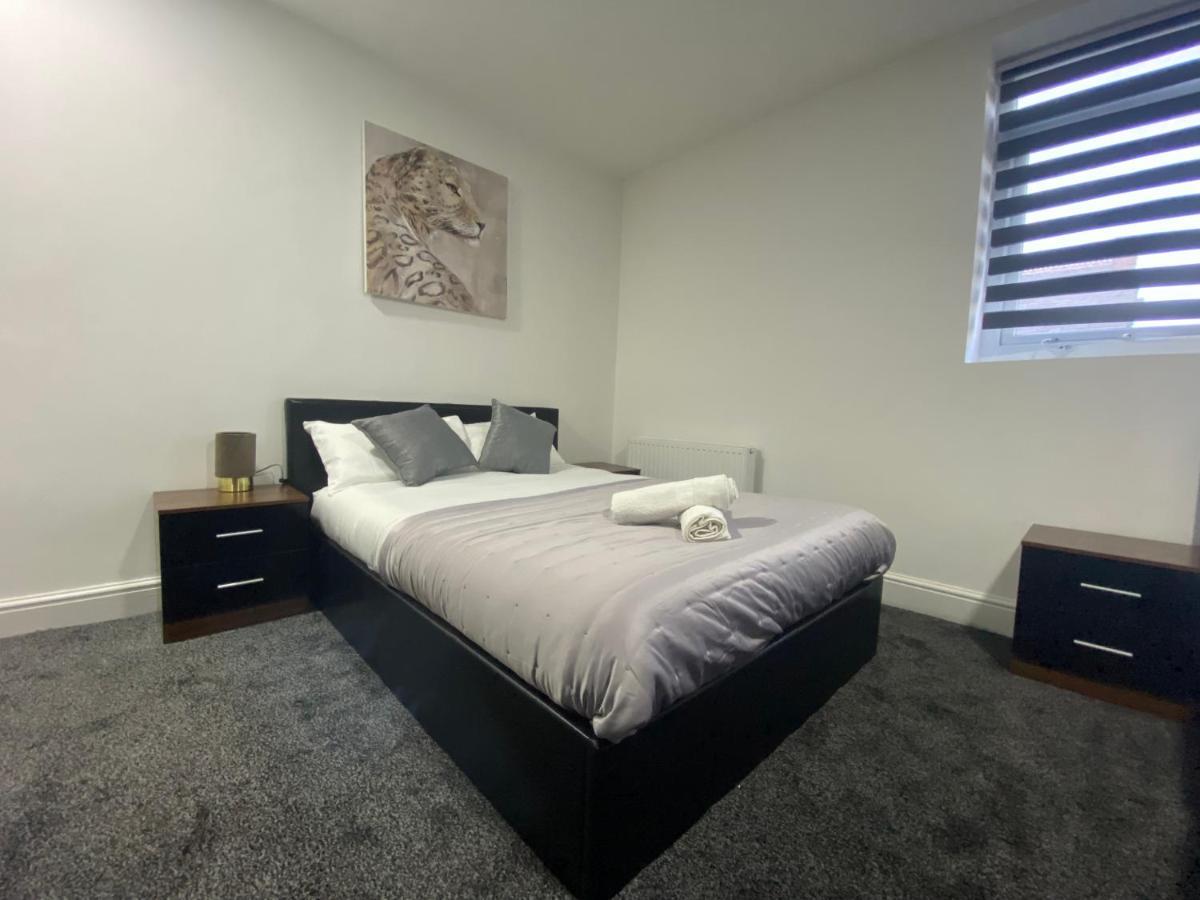 Hotel Royal Blackburn  Bagian luar foto