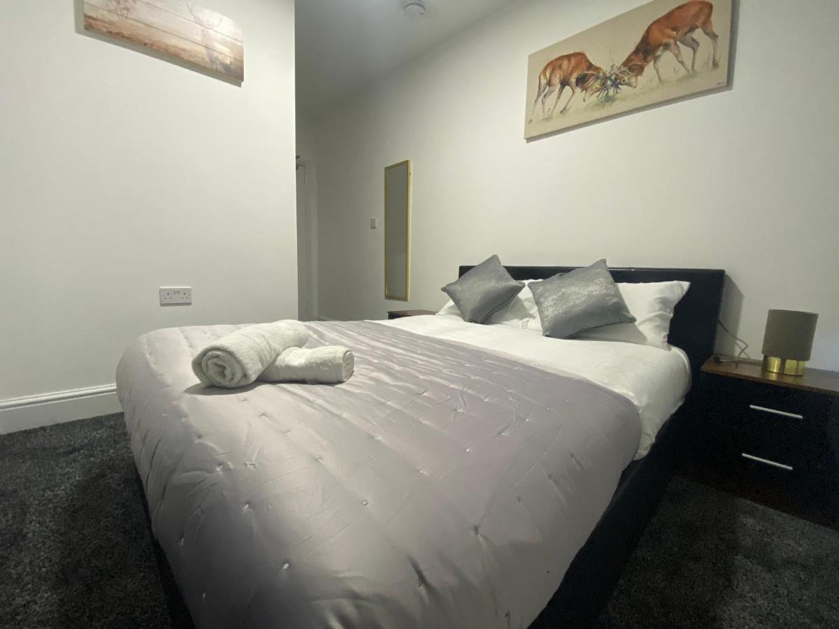 Hotel Royal Blackburn  Bagian luar foto