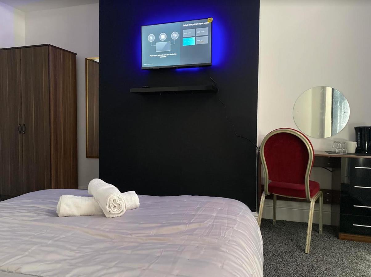 Hotel Royal Blackburn  Bagian luar foto